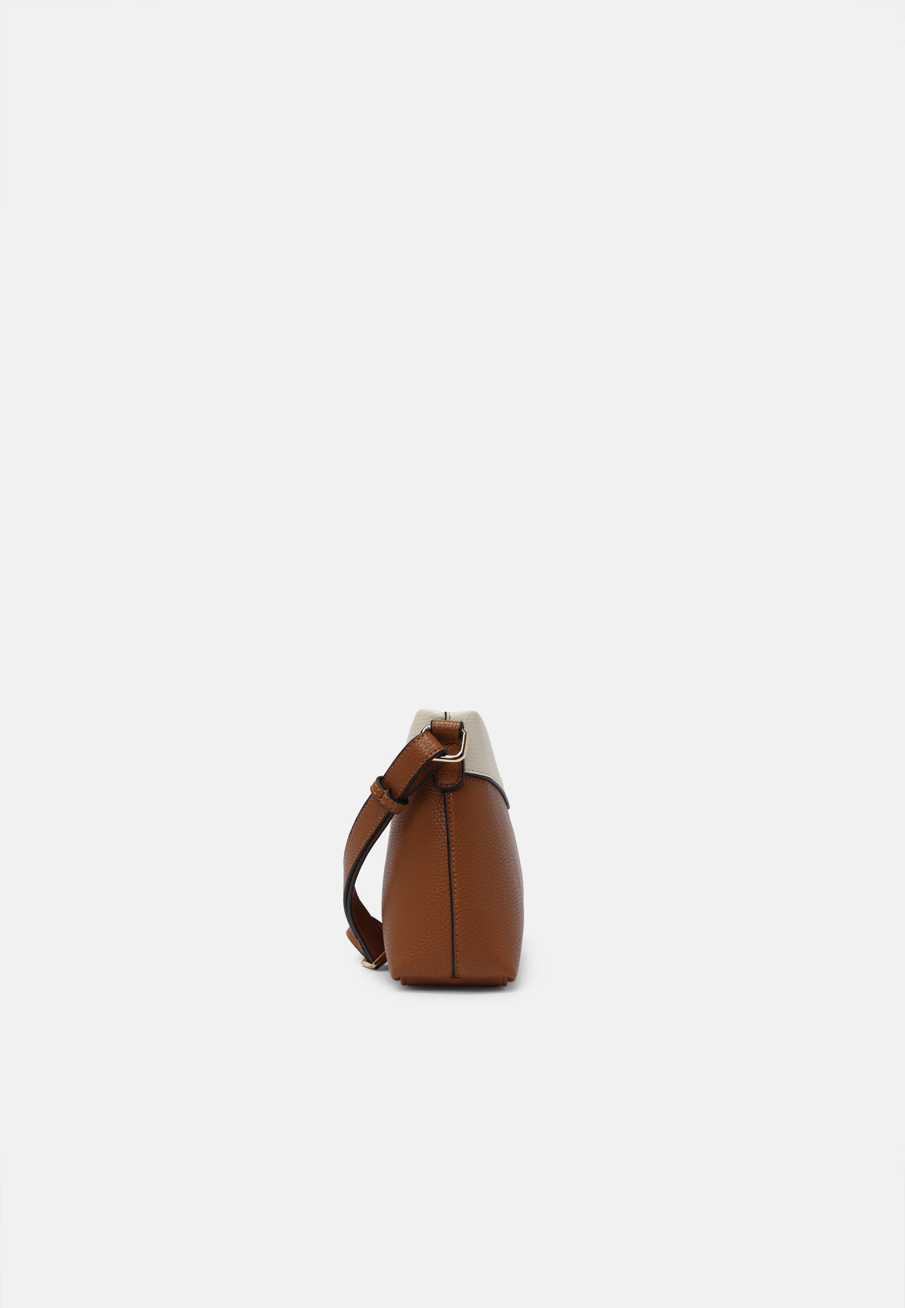 #Farbe_cognac