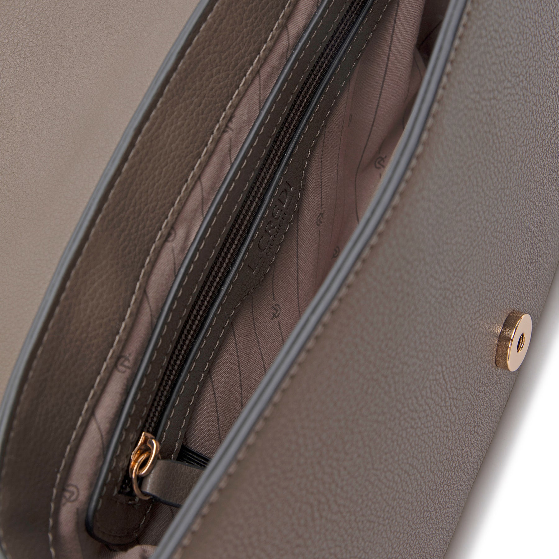 #Farbe_dark taupe