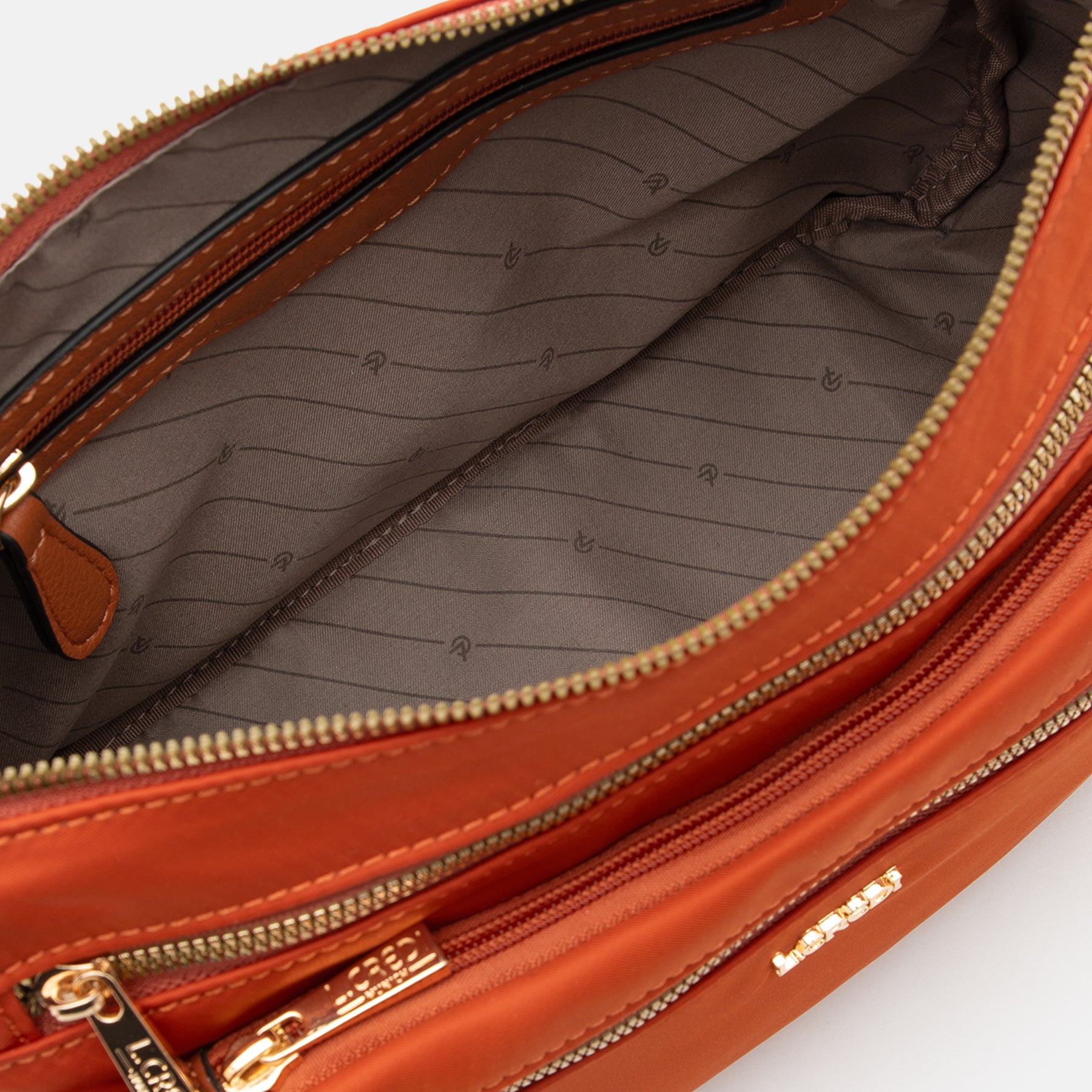 #Farbe_burned orange